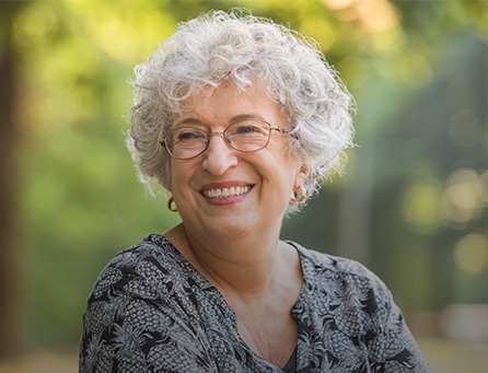 Dental Implants Image